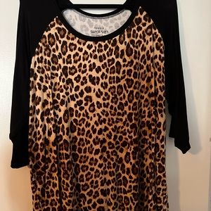 3x cheetah raglan tee
